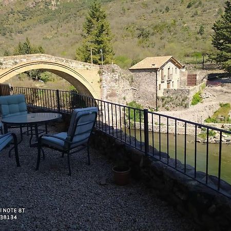 Casa Sobre Rio Noguera Pallaresa Gerri de la Sal Екстер'єр фото